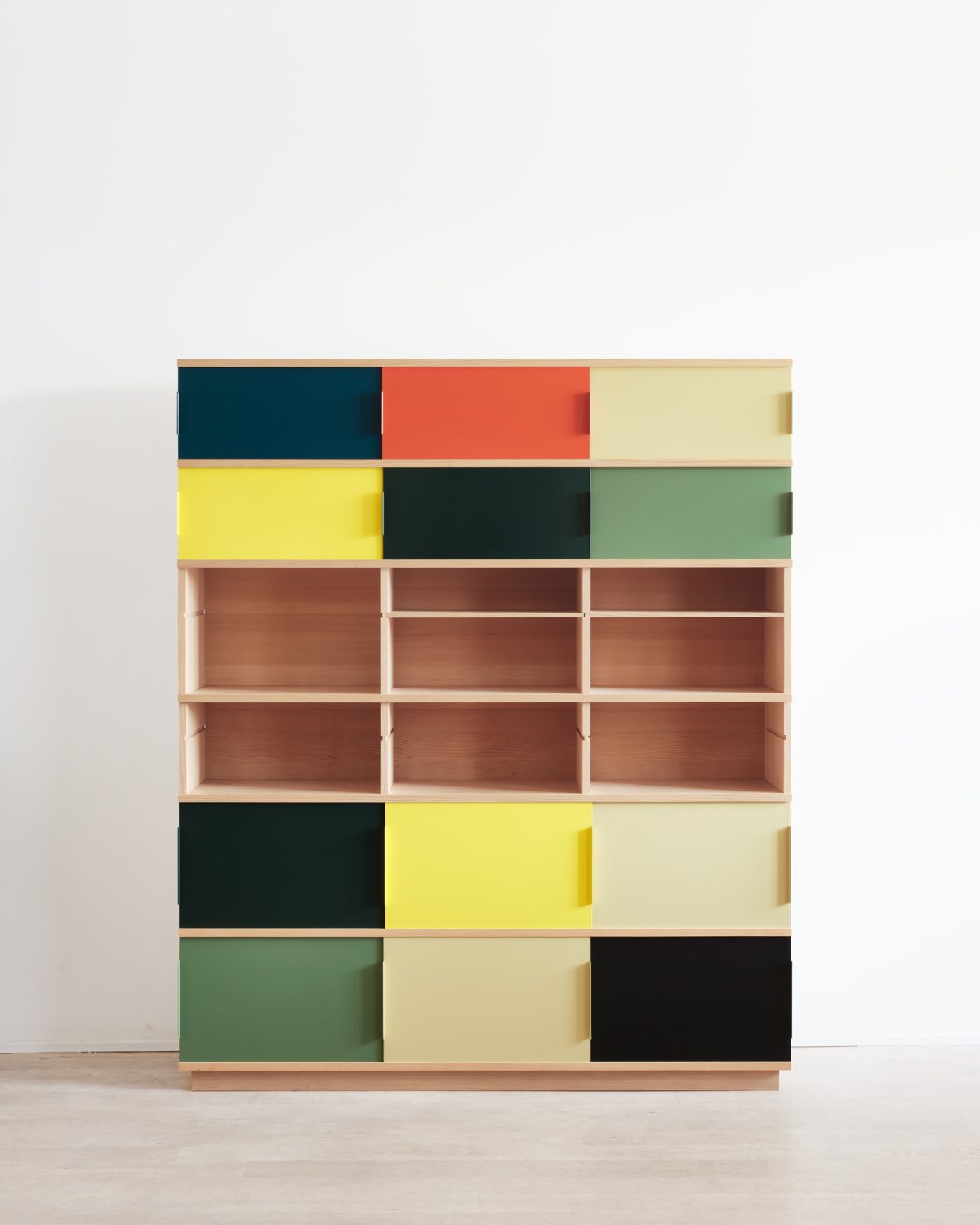 Modulares Stapelregal
